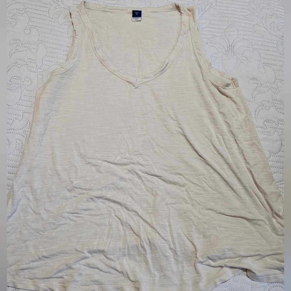 Tank Top Bundle - Picture 5 of 7